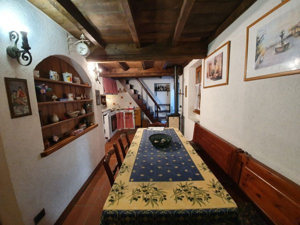 casa indipendente in vendita a Stazzema in zona Farnocchia