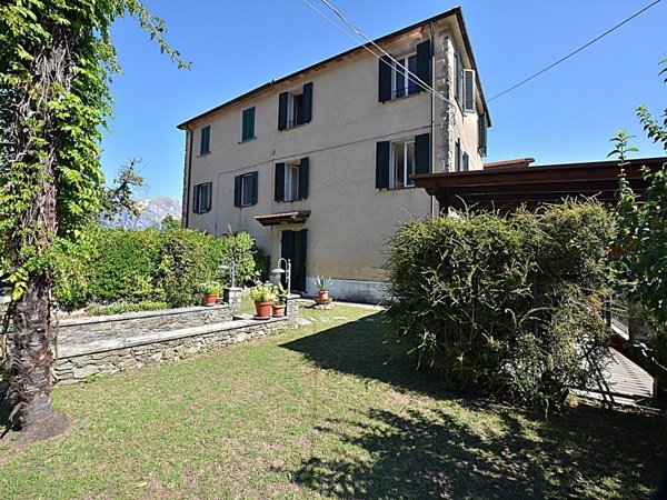 casa semindipendente in vendita a Stazzema