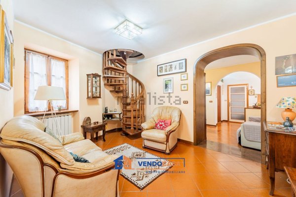 appartamento in vendita a Stazzema in zona Retignano
