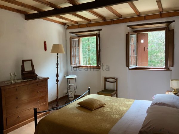 casa indipendente in vendita a Stazzema