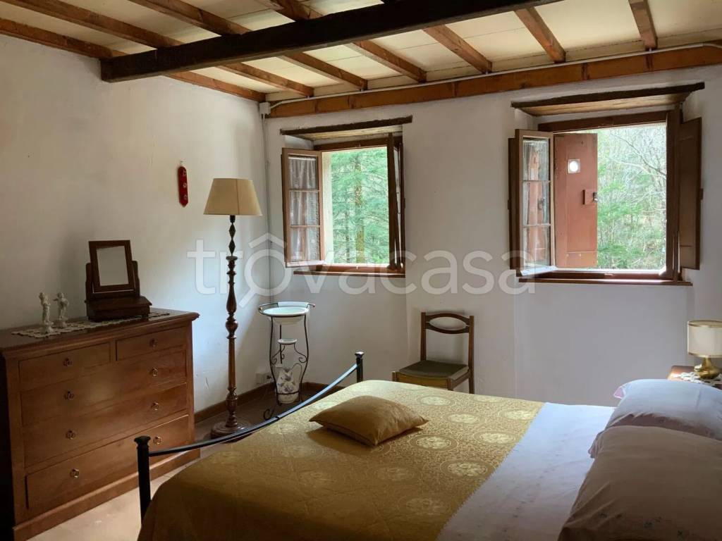 casa indipendente in vendita a Stazzema