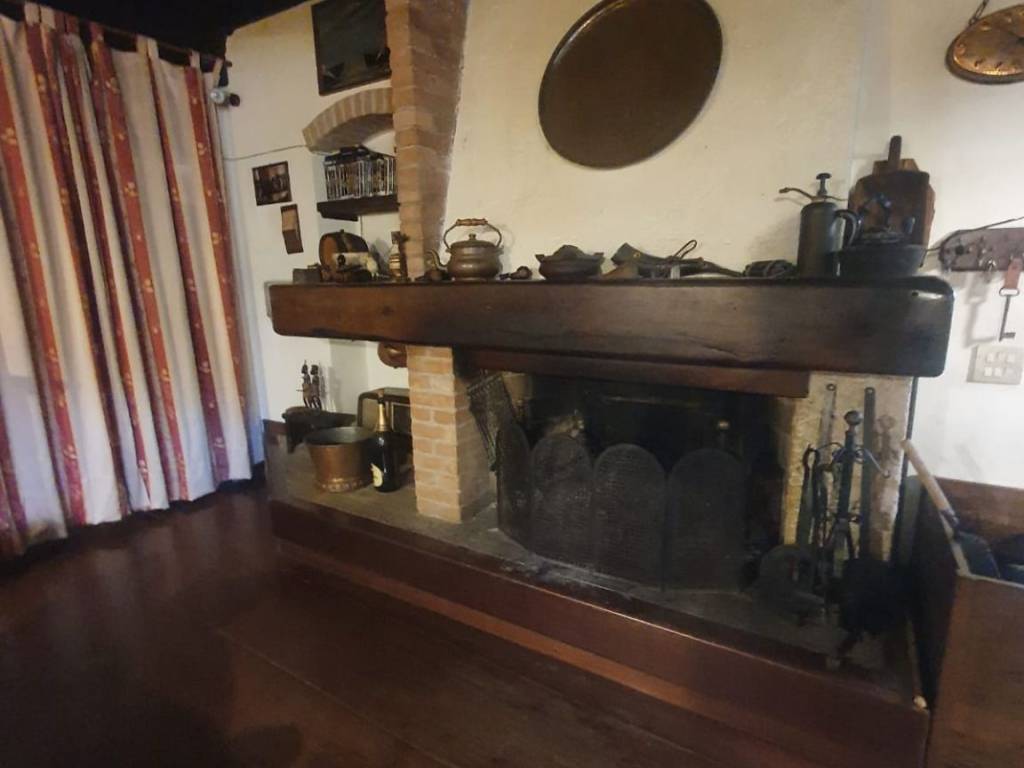 casa indipendente in vendita a Stazzema