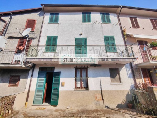 casa indipendente in vendita a Stazzema in zona Terrinca