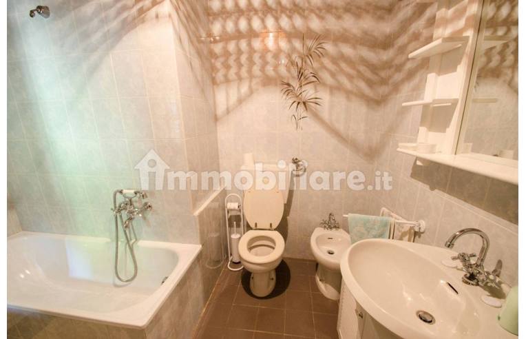 casa indipendente in vendita a Stazzema in zona Farnocchia