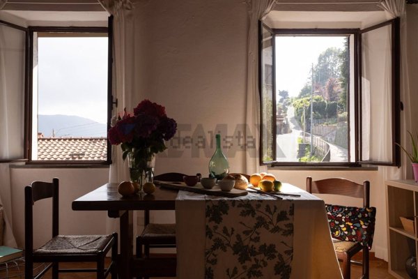 casa indipendente in vendita a Stazzema in zona Retignano