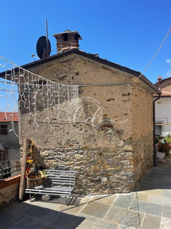 appartamento in vendita a Stazzema in zona Levigliani