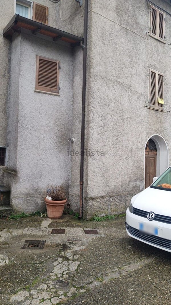 casa indipendente in vendita a Stazzema in zona Farnocchia