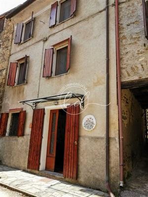 casa indipendente in vendita a Stazzema