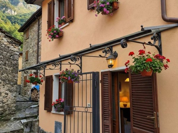 casa indipendente in vendita a Stazzema