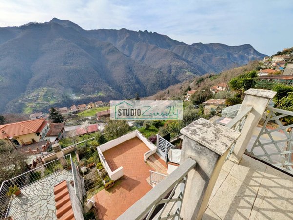 casa indipendente in vendita a Stazzema in zona Retignano