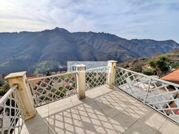 casa indipendente in vendita a Stazzema in zona Retignano