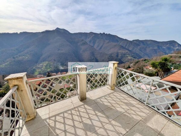 casa indipendente in vendita a Stazzema