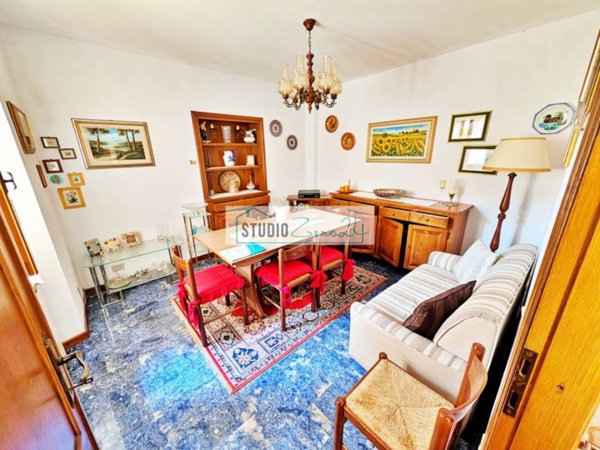 casa indipendente in vendita a Stazzema