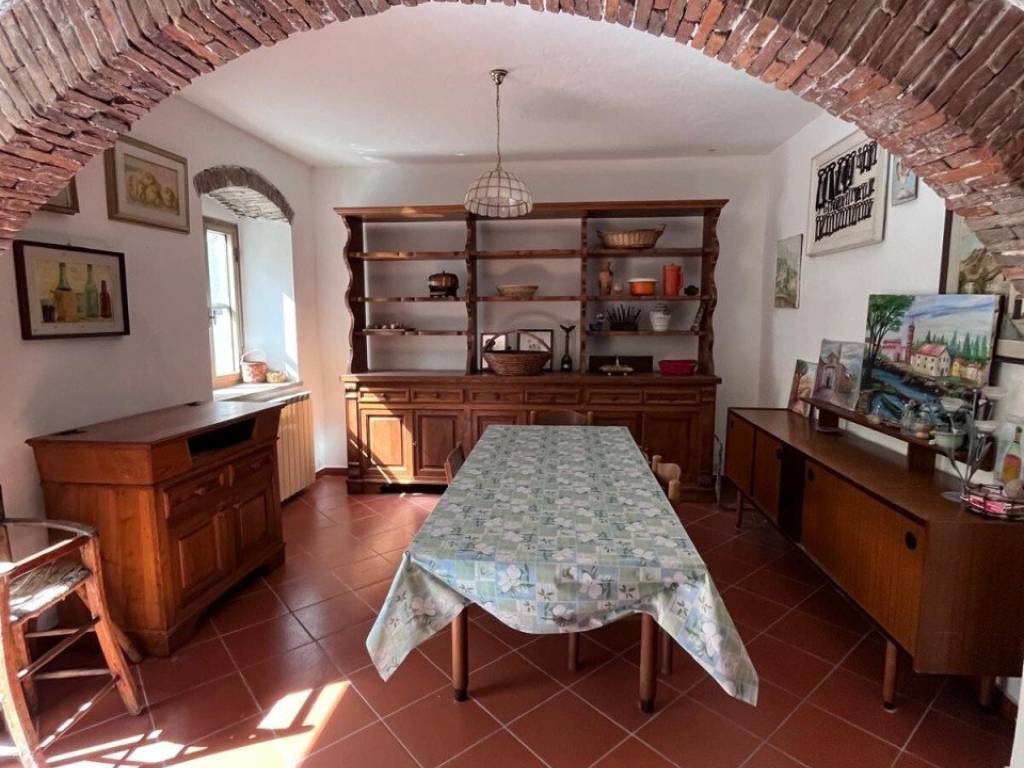 casa indipendente in vendita a Stazzema in zona Pontestazzemese