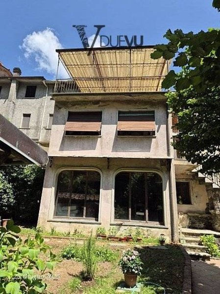 casa indipendente in vendita a Stazzema in zona Pontestazzemese