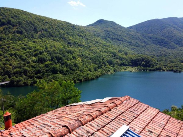 casa indipendente in vendita a Vagli Sotto
