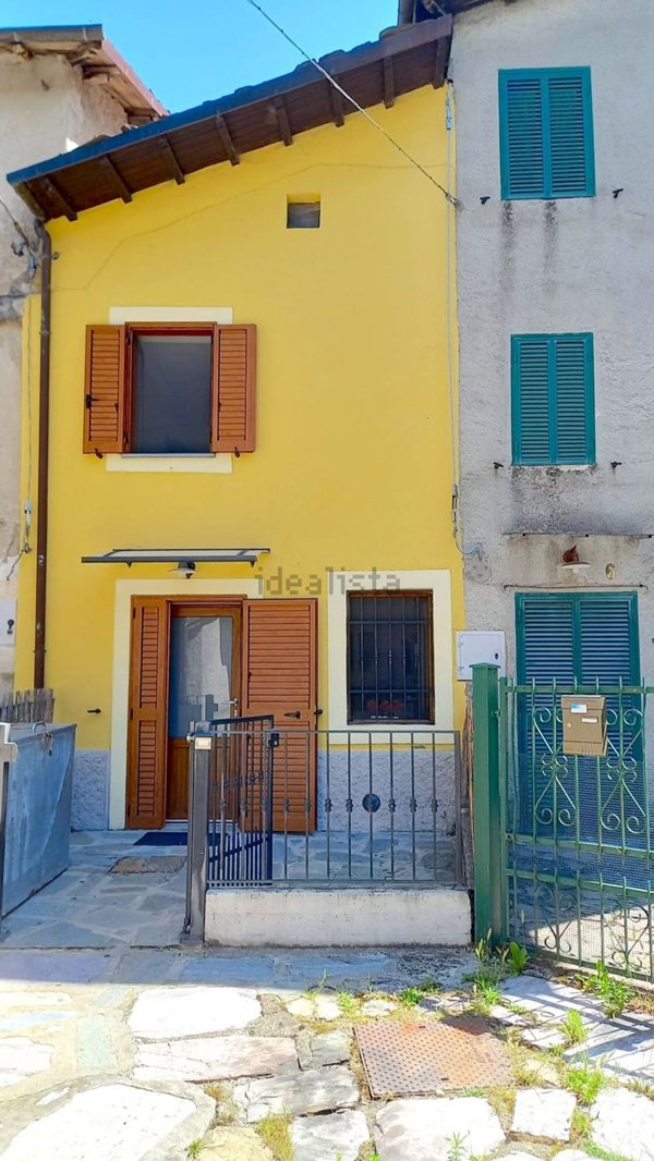 quadrivano in vendita a Vagli Sotto