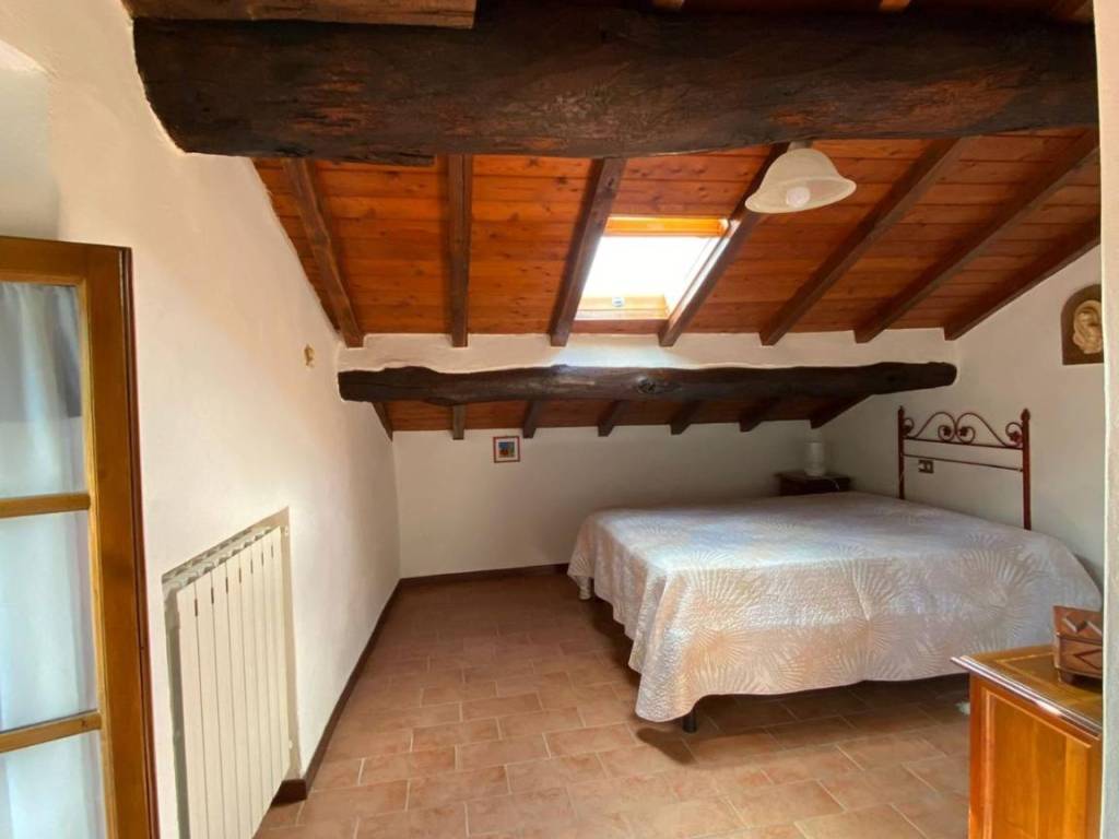 casa indipendente in vendita a Vagli Sotto