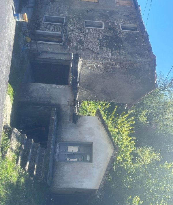 casa indipendente in vendita a Vagli Sotto