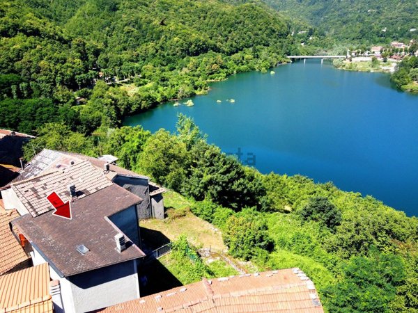 casa indipendente in vendita a Vagli Sotto in zona Vagli Sopra