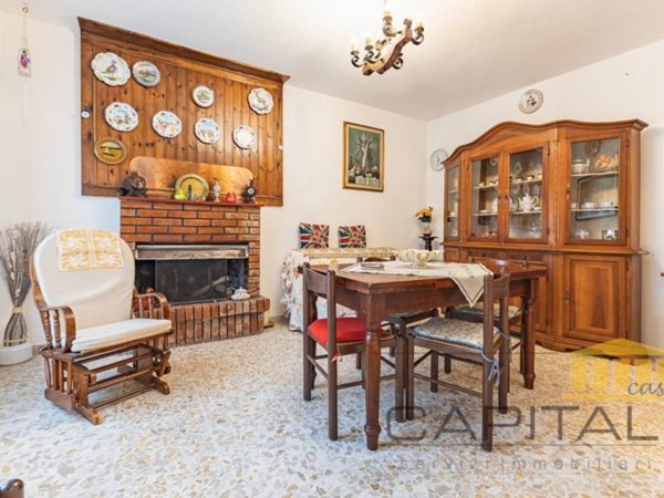 casa indipendente in vendita a Vagli Sotto in zona Vagli Sopra