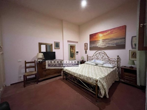 casa indipendente in vendita a Viareggio