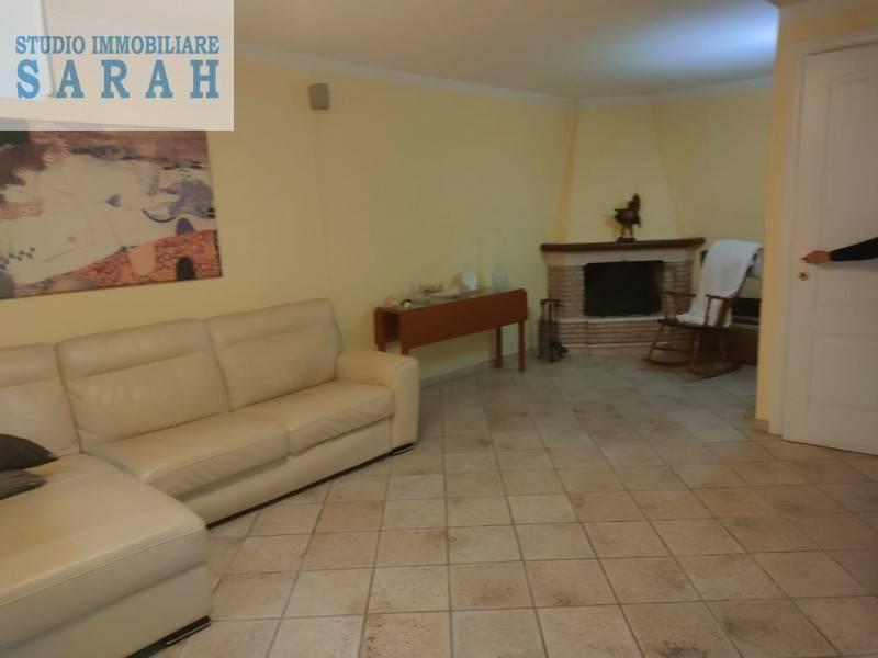 casa indipendente in vendita a Viareggio in zona Centro Storico