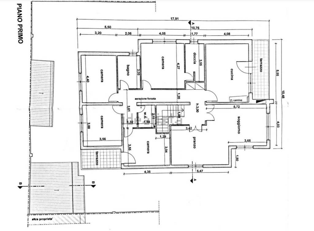 casa indipendente in vendita a Viareggio