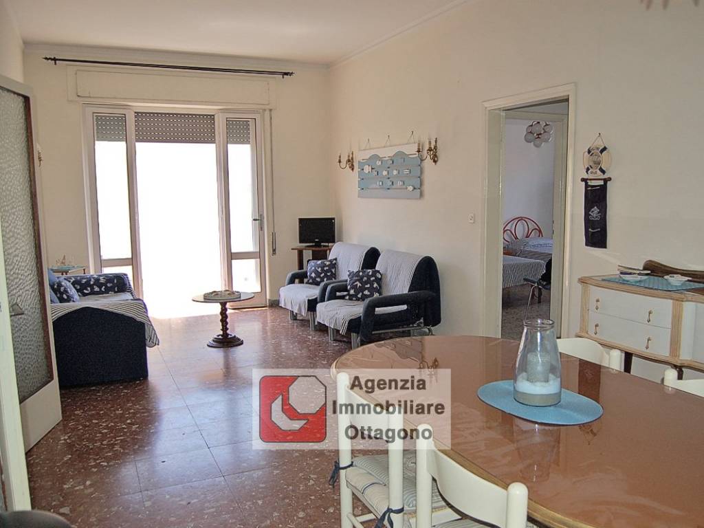 appartamento in vendita a Viareggio in zona Marco Polo