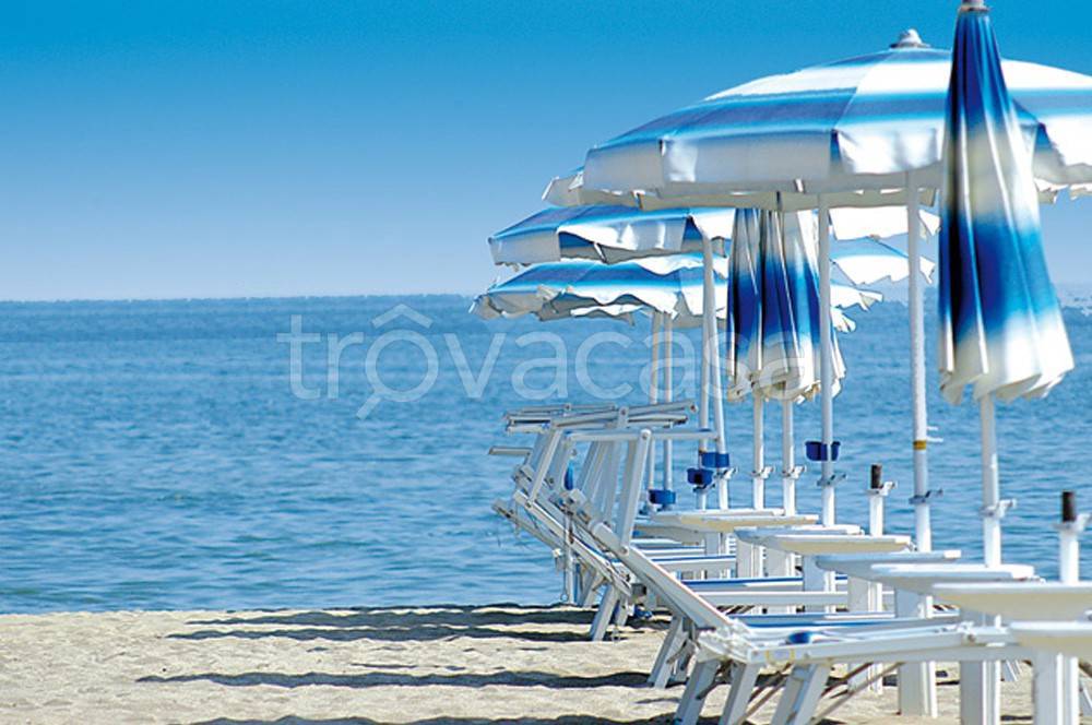 negozio in vendita a Viareggio