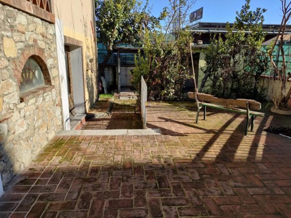 appartamento in vendita a Viareggio in zona Marco Polo