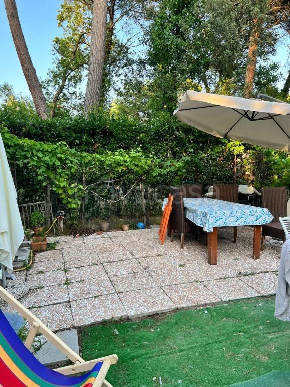 appartamento in vendita a Viareggio in zona Torre del Lago