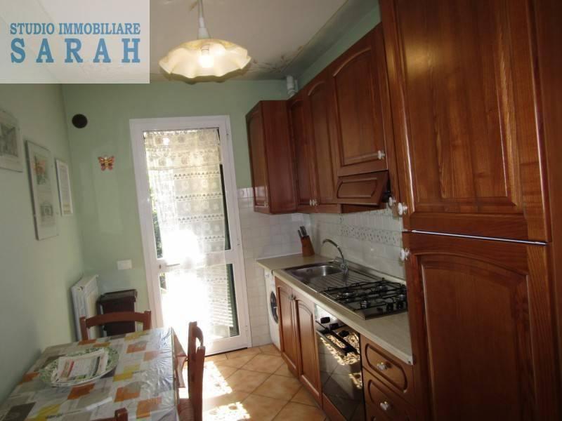 casa indipendente in vendita a Viareggio in zona Centro Storico
