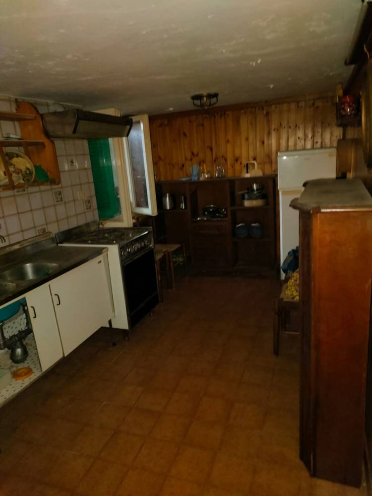 casa indipendente in vendita a Viareggio