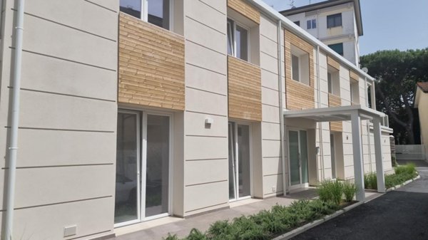 appartamento in vendita a Viareggio