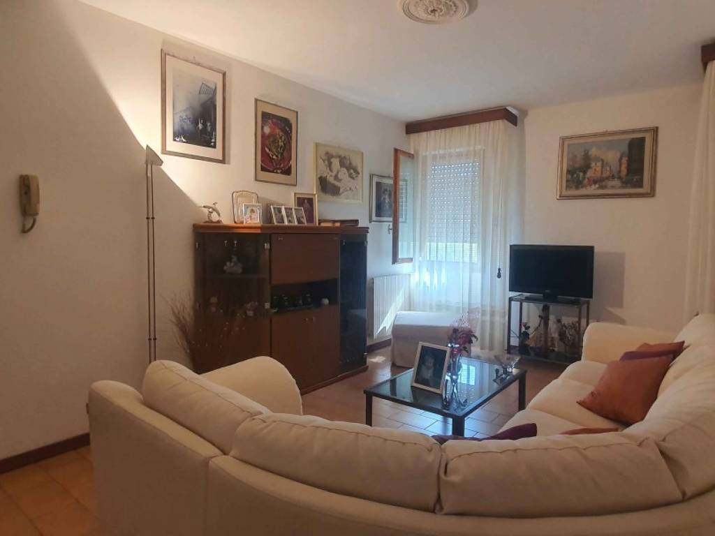 appartamento in vendita a Viareggio