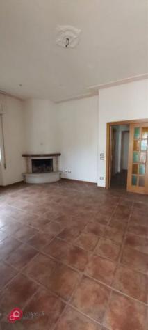 casa indipendente in vendita a Viareggio