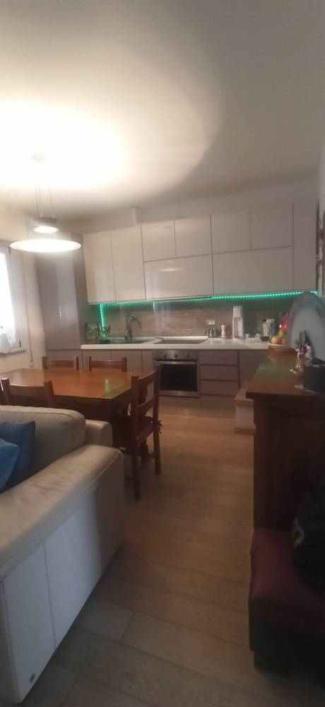 casa indipendente in vendita a Viareggio