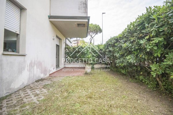 appartamento in vendita a Viareggio