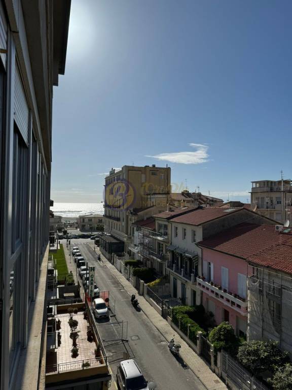 appartamento in vendita a Viareggio