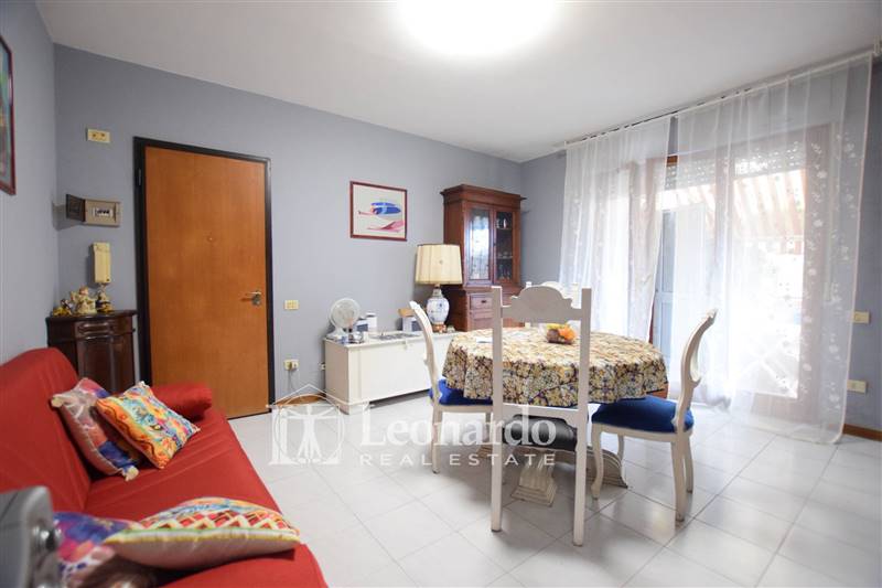 appartamento in vendita a Viareggio in zona Marco Polo