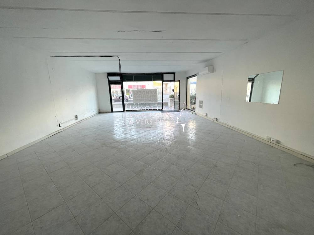 ufficio in vendita a Viareggio