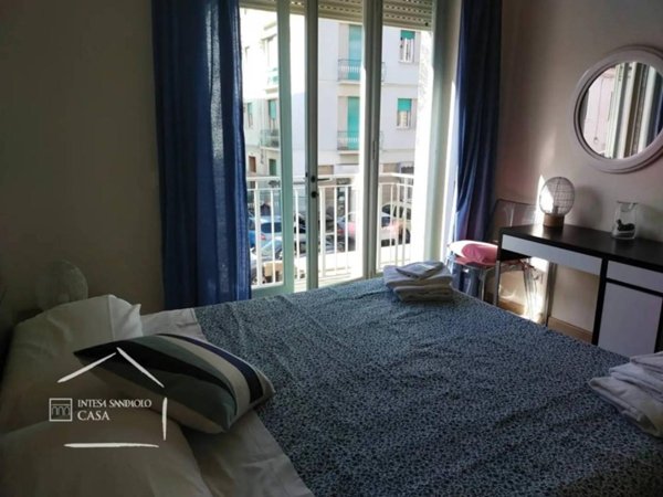 casa indipendente in vendita a Viareggio
