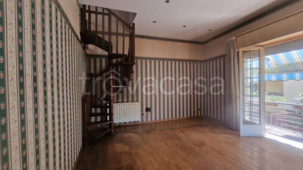 casa indipendente in vendita a Viareggio in zona Marco Polo