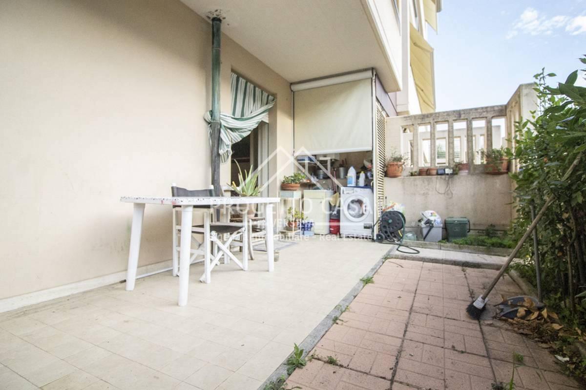 appartamento in vendita a Viareggio in zona Marco Polo