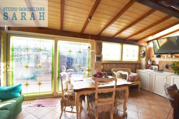 casa indipendente in vendita a Viareggio in zona Torre del Lago