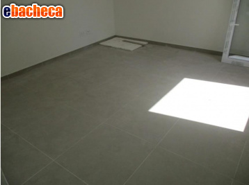 casa indipendente in vendita a Viareggio