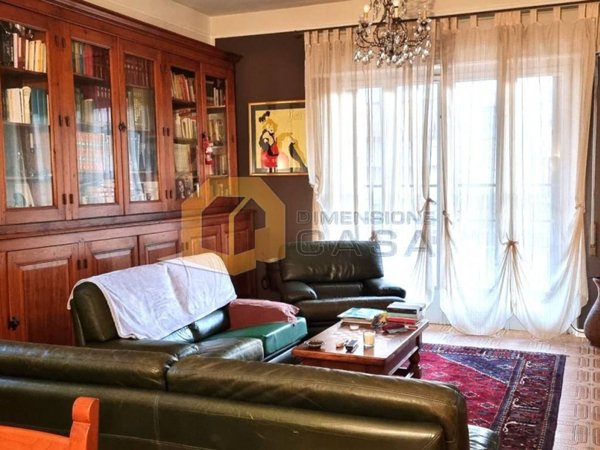 casa indipendente in vendita a Viareggio in zona Campo d'Aviazione