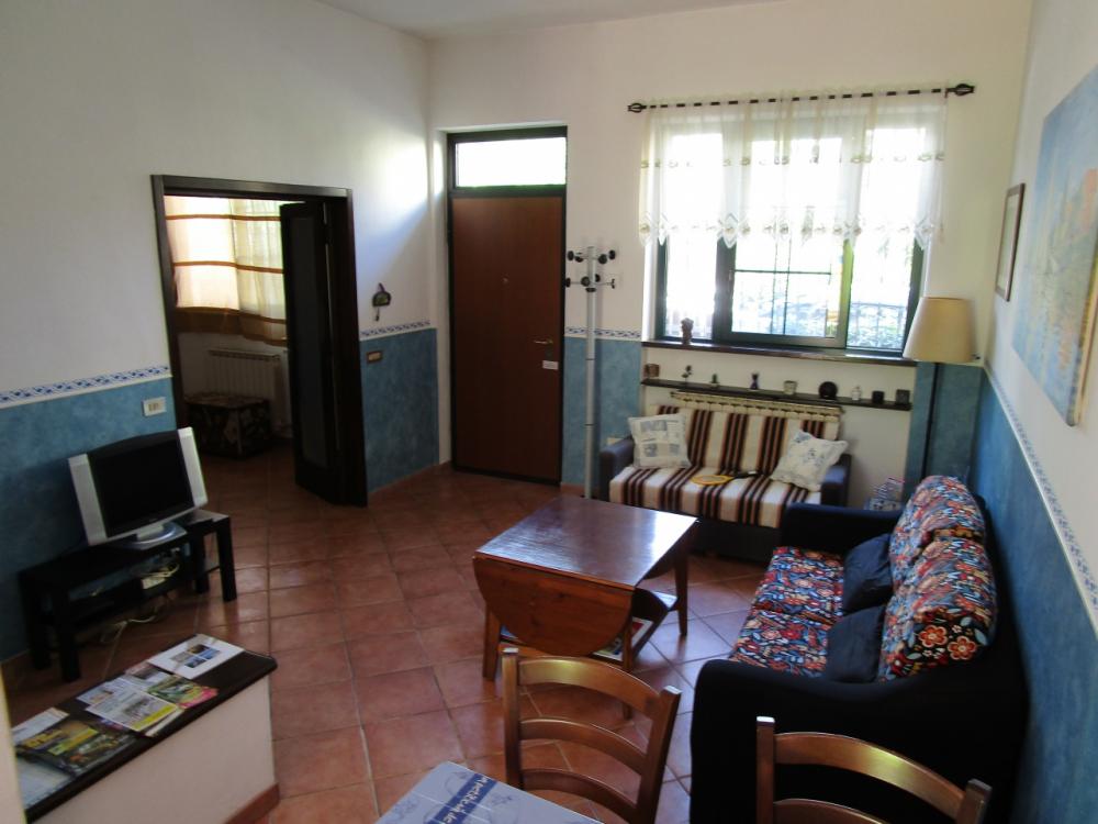 casa indipendente in vendita a Viareggio in zona Campo d'Aviazione