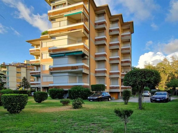 appartamento in vendita a Viareggio